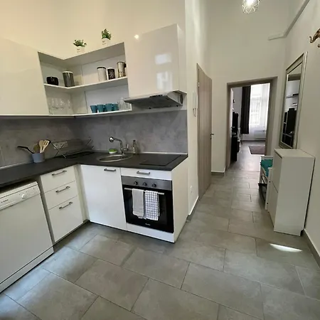 Soho - Kazinczy Apartmán Budapešť